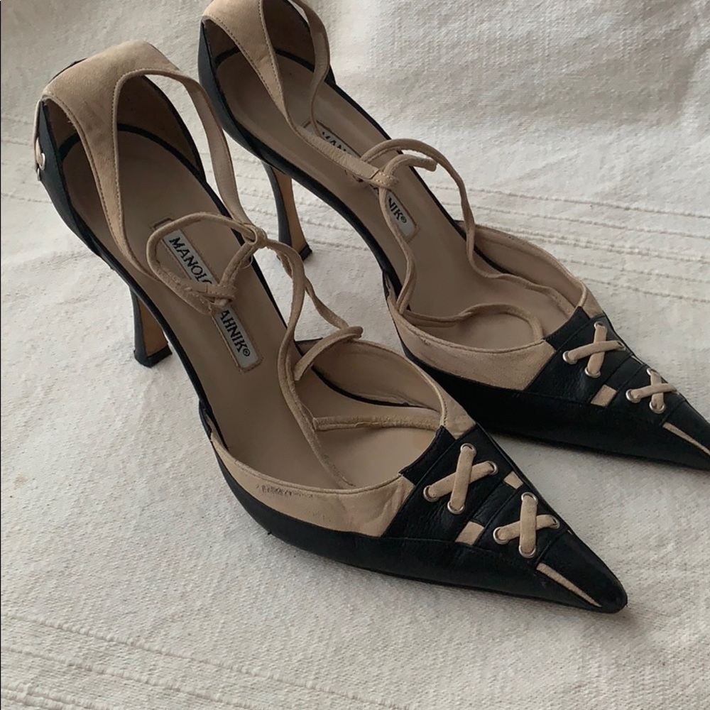 Manolo Blahnik two-tone black and nude